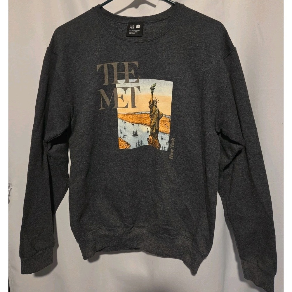 The Met Store Statue of Liberty Gray Crewneck Sweatshirt Youth YXL Fits Adult S